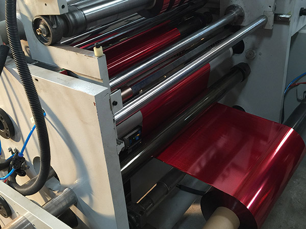 SWQ800A型冷烫金膜分切机